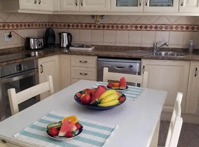 Casa Bonequinha Nazaré